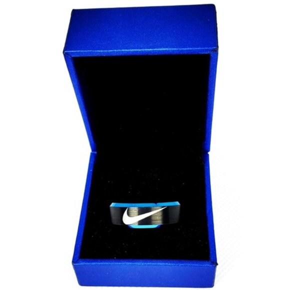 Nike Ring Nike Wedding Band Nike Logo Ring Size 11.25 - Mint Condition - Picture 2 of 3